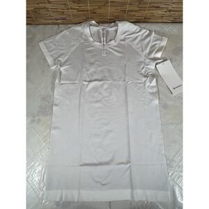 NEW LULULEMON Swiftly Tech 2.0 Short Sleeve Top Size 6 White